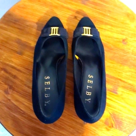 Selby Black Leather Suede Kitten Heel Vintage Gold toe Acc. Elegant Neutral Sz.8 - Picture 6 of 14